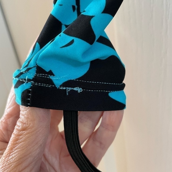 NWT Sbart women's Wetsuit Snorkling Suit With Padding Size S - Picture 9 of 10